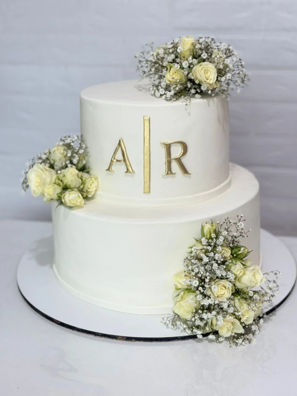 Bolo de Casamento Clássico